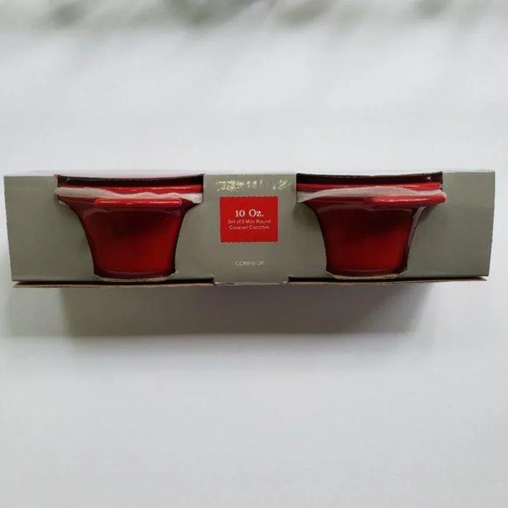 CUISINART Chefs Classic Mini Round Covered Cocottes Bakeware in Red Set of Two
